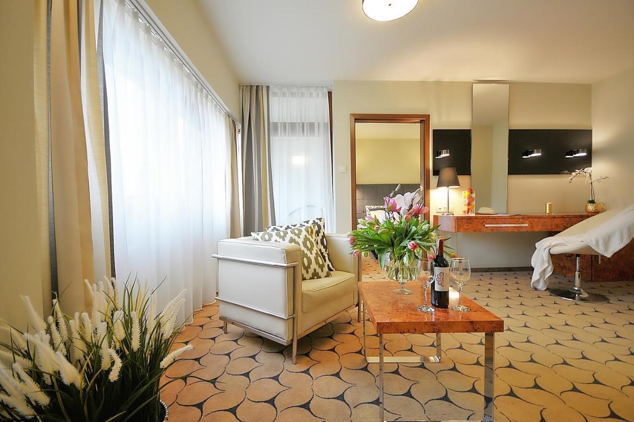 209 W Royal Tulip Sand Przy Plazy Dobruk Apartamenty Колобжег Екстериор снимка